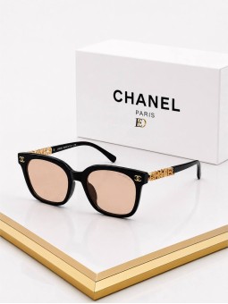 Lentes glam Chanel negro...