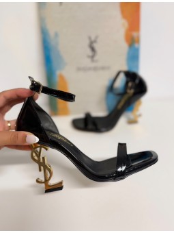 Tacones luxury negro ysl