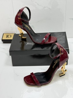 Tacones luxury vinotinto ysl