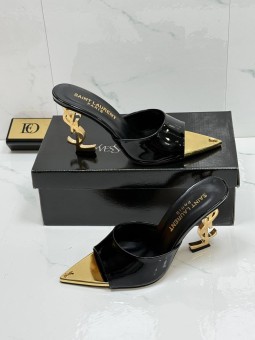Tacones paula negro ysl