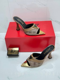 Tacones Eva beige guess