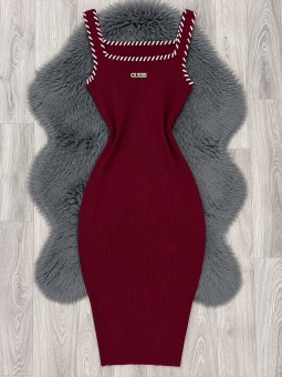 Vestido cebra vinotinto guess