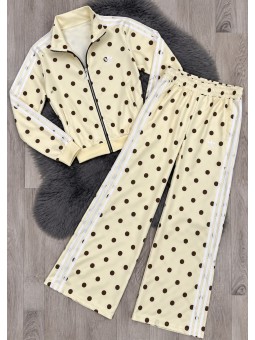 Conjunto mocca beige adidas