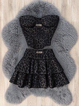 Conjunto felina negro guess