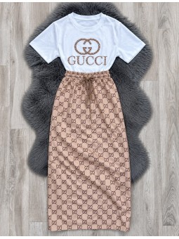 conjunto genesis beige gucci