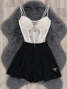 Short elena negro prada