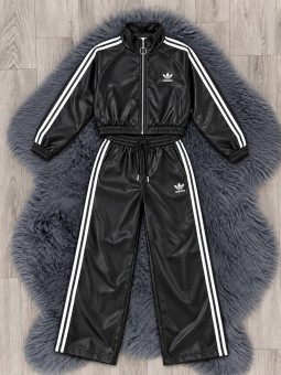 Conjunto adidas poli piel