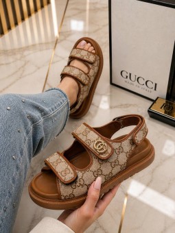 Sandalias tamara marrón gucci