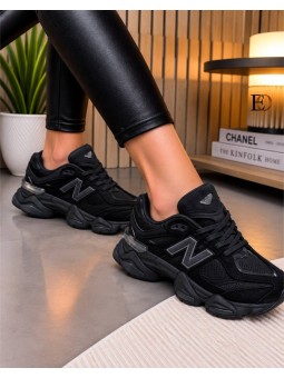 Deportivas NB negro